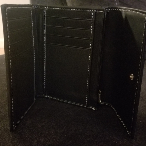 Coach Tri-Fold Wallet - Picture 3 of 6